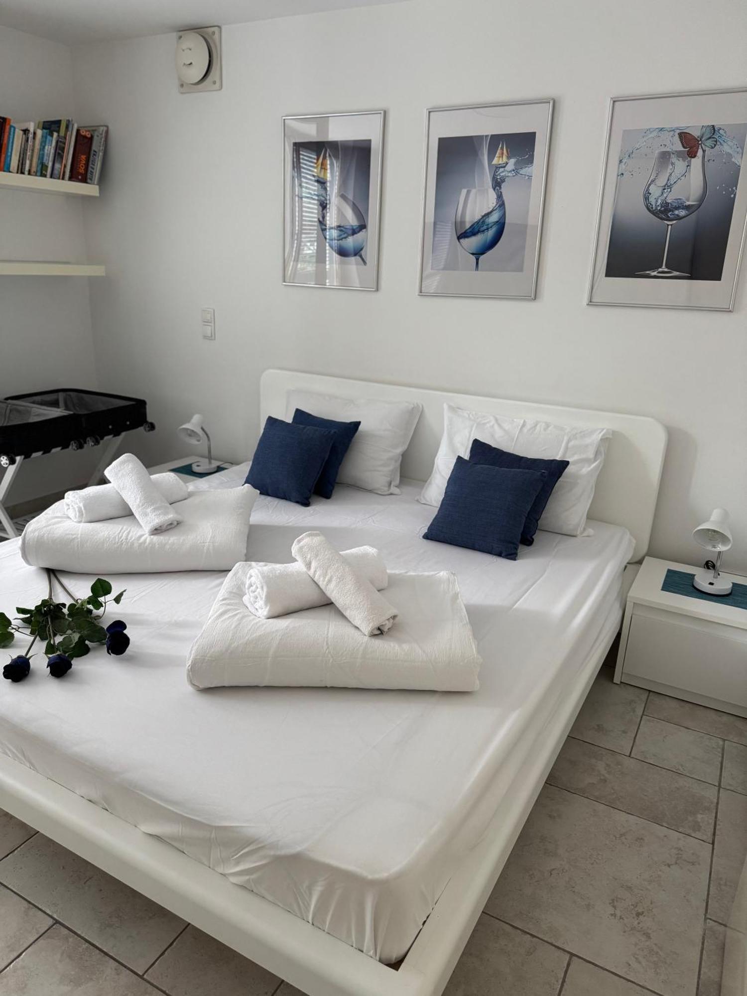 Anabella Apartment 伊佐拉 外观 照片